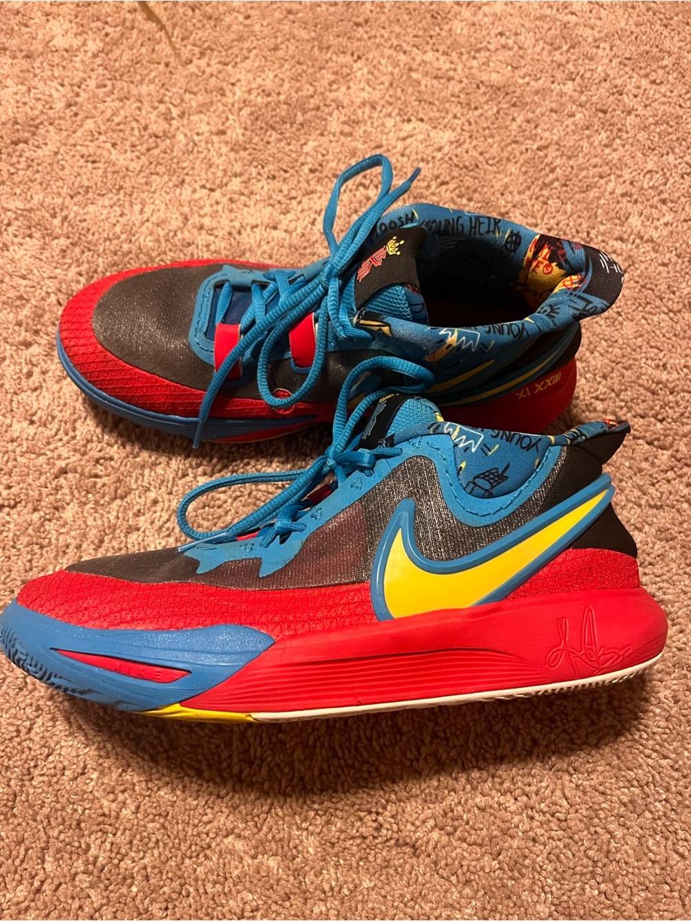 Nike Kyrie 8 GO Basketball shoes